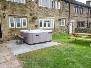 Upper House Farm Cottage, Saddleworth